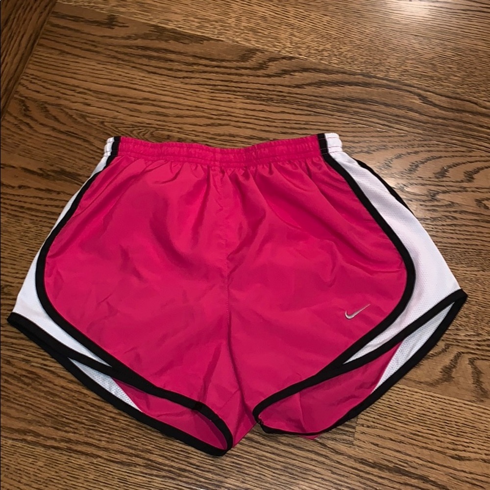 Nike Women's 3'' Dry Tempo Core Running Shorts